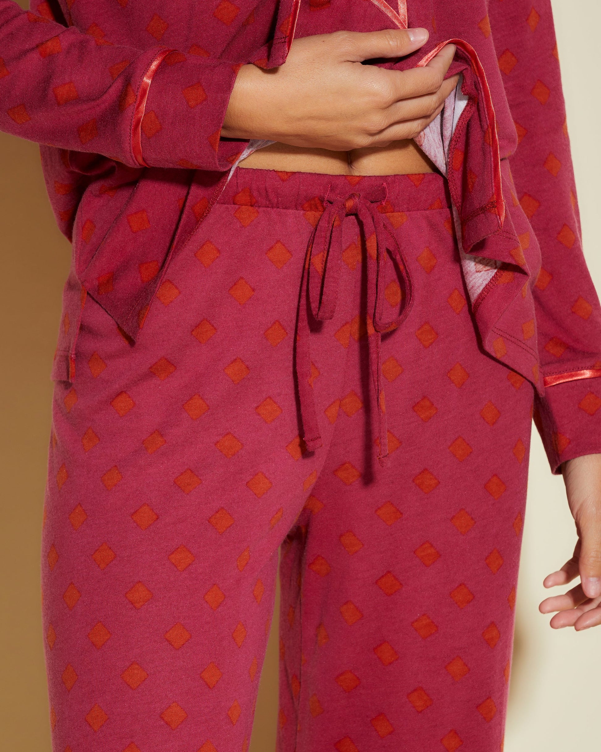 Print Set - Bella Printed Long Sleeve Top And Pant Pajama Set