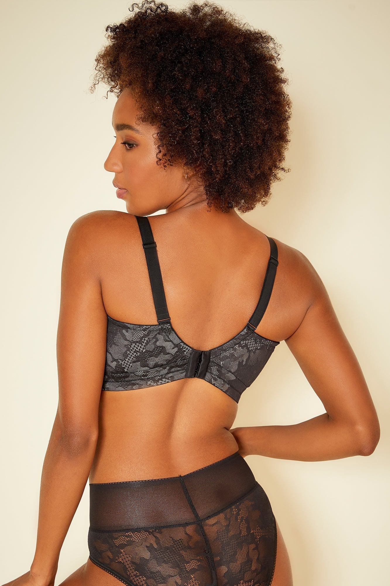 Black Bralette - Forza Curvy Bralette